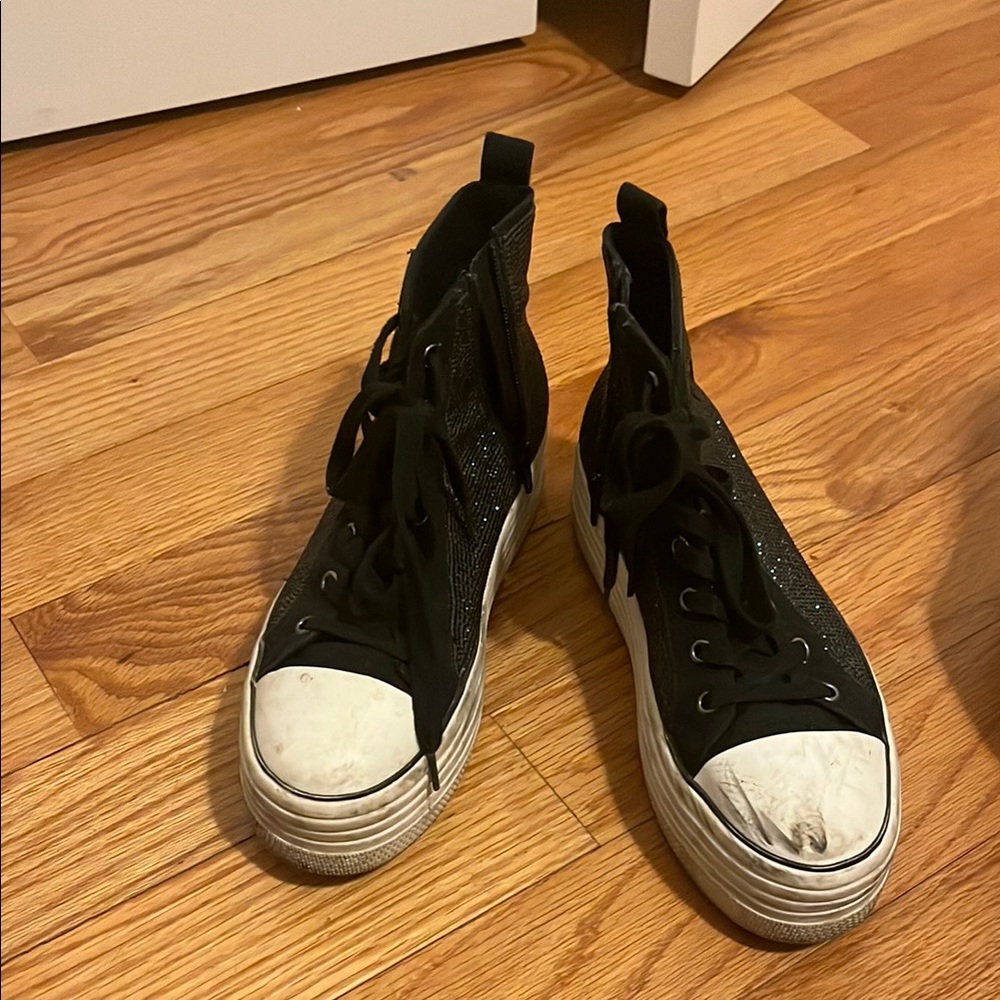 Steve Madden Women's Black High-Top Sneakers